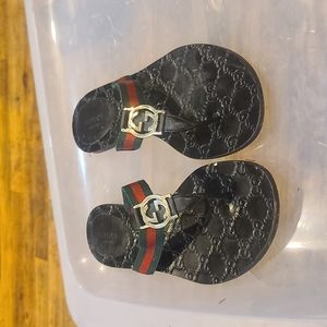 Athentic gucci sandals